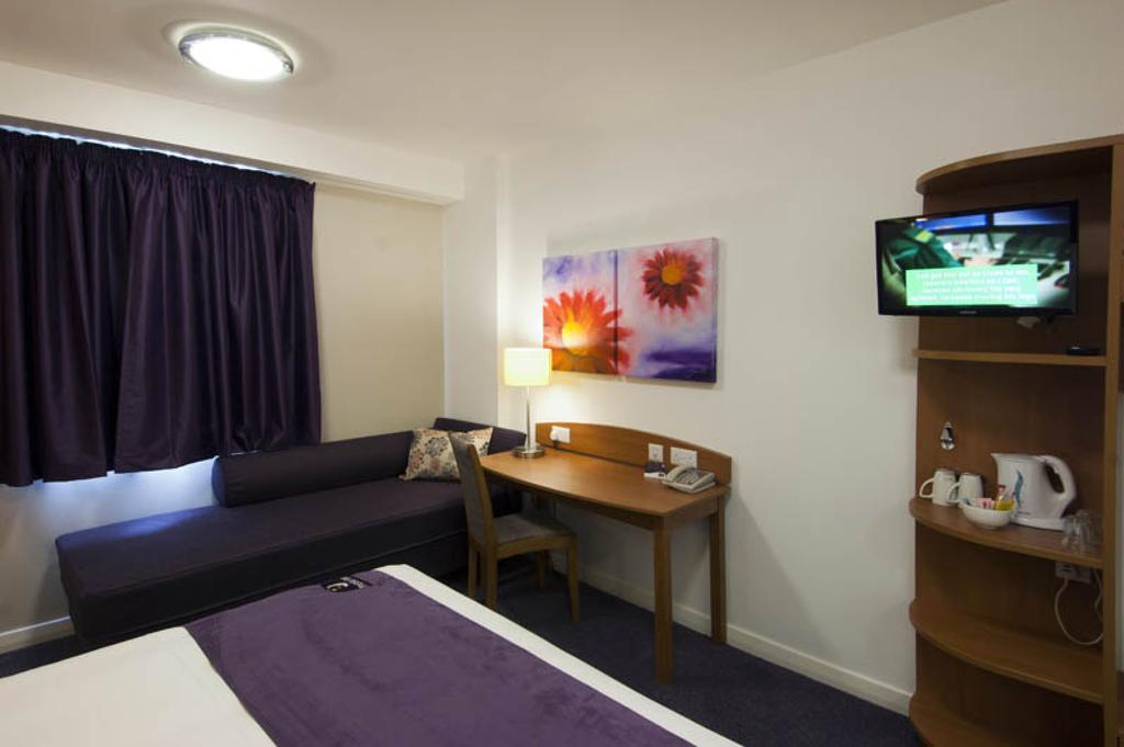 Premier Inn Swanley Exterior photo